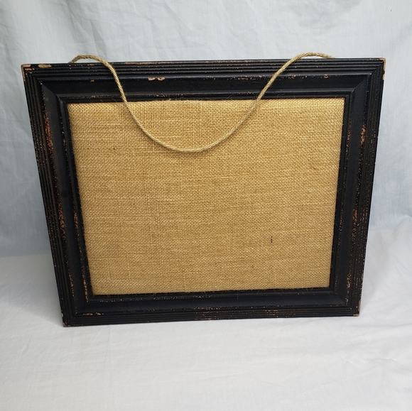Distressed Black Frame Burlap Pin Board Messages Jewelry Pictures Memori… - Picture 1 of 4